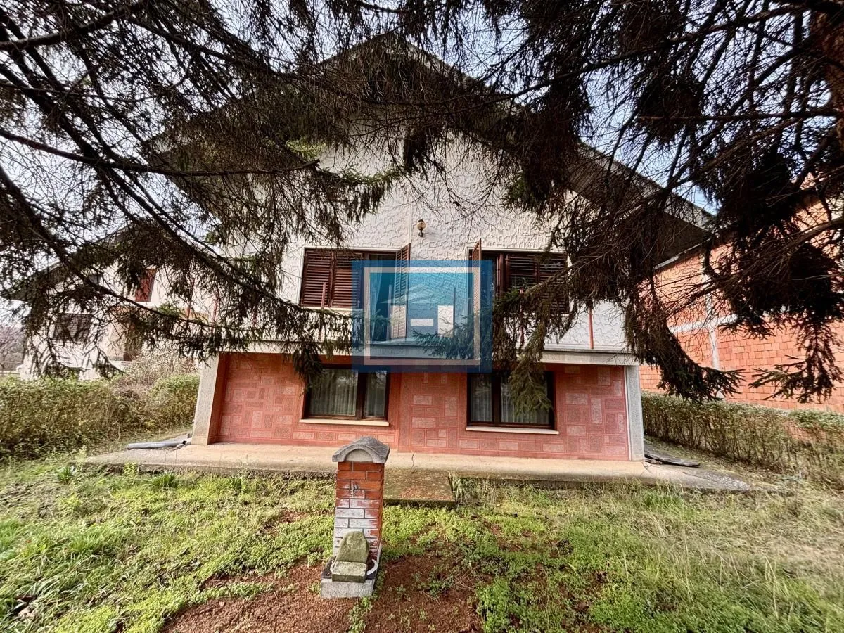 Prodaja, kuća, 300m², Budžino brdo, Jagodina