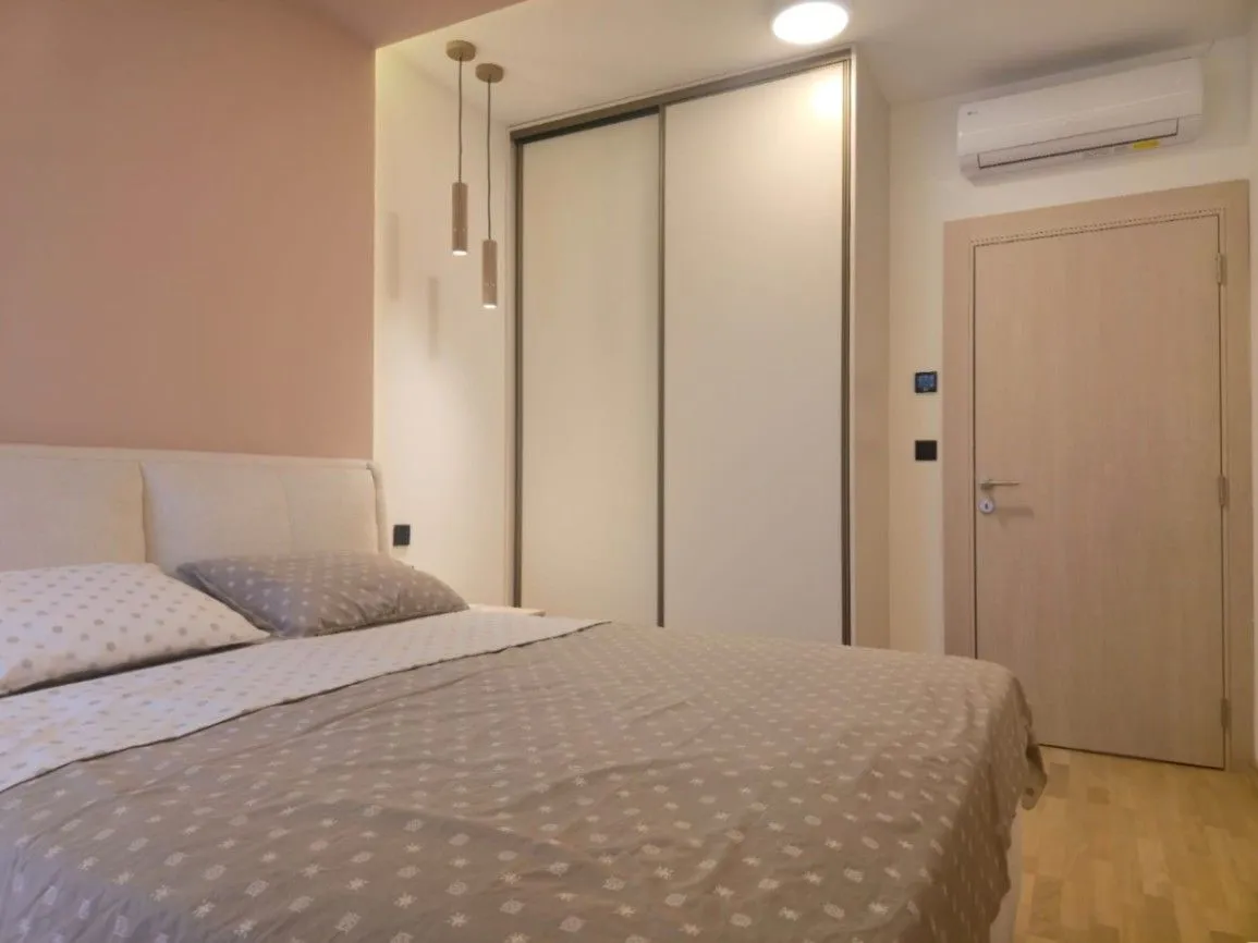 Izdavanje, dvosoban stan, 68m², Pobrežje, Podgorica