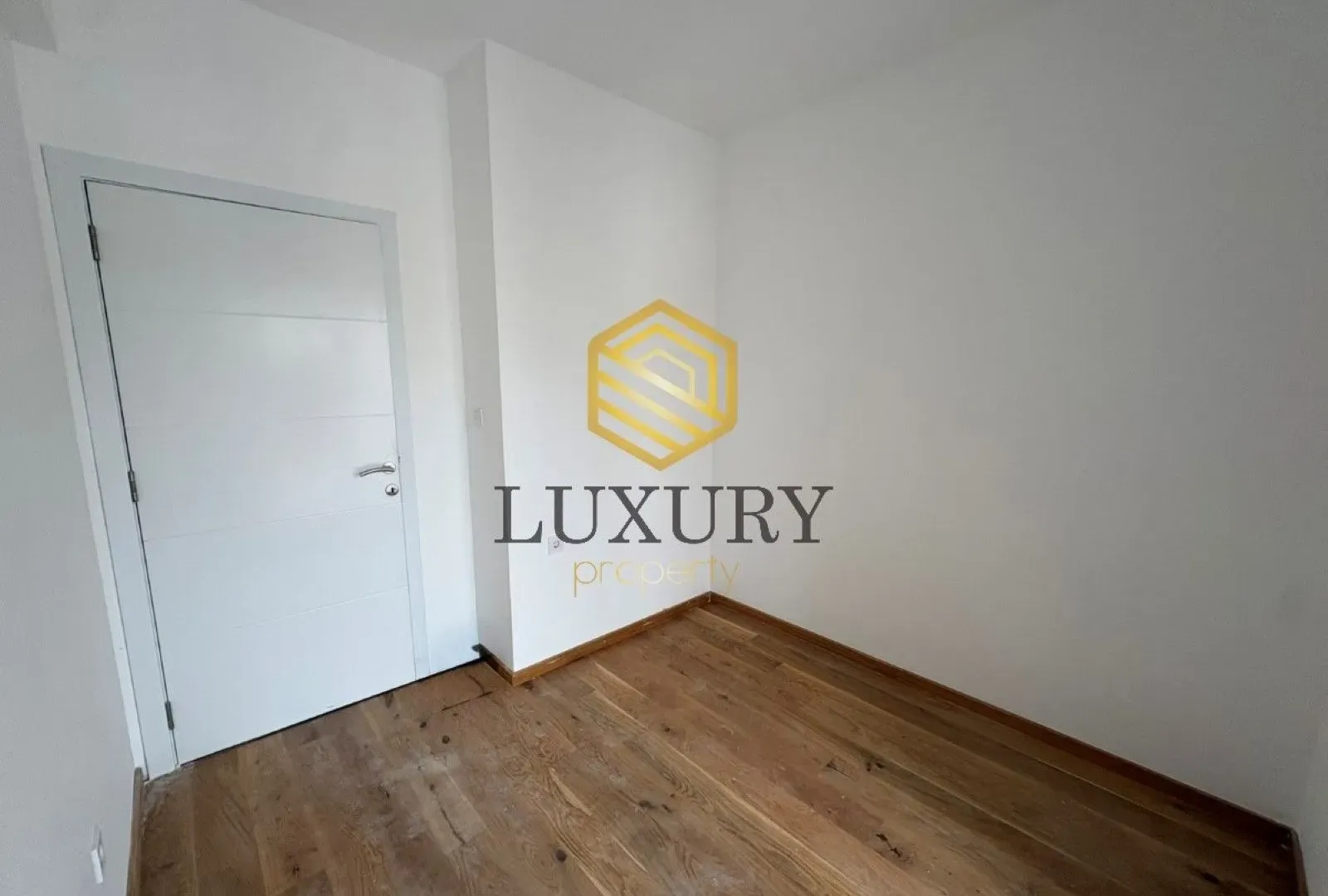 Prodaja, dvosoban stan, 81m², Zabjelo, Podgorica