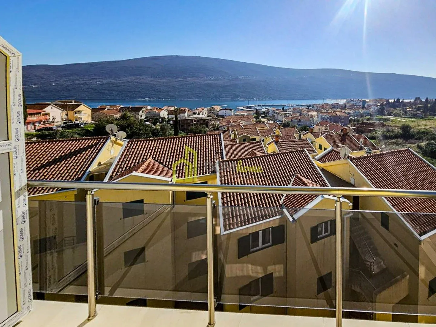 Prodaja, jednosoban stan, 45m², Đenovići, Herceg Novi