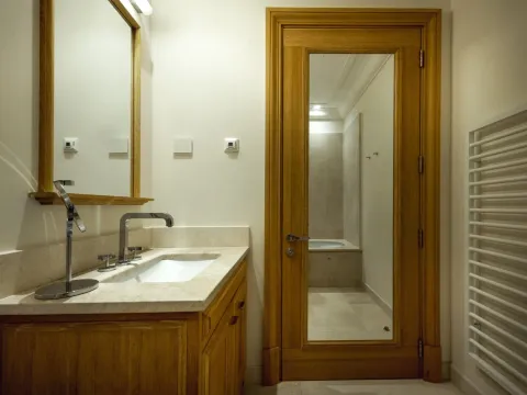 Rent, two bedroom apartment, 116m², Porto Montenegro, Tivat - image 15