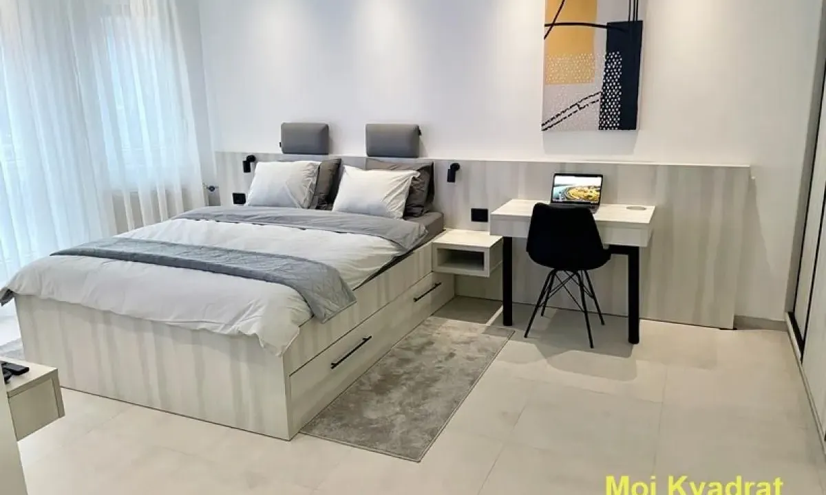 Rent, one bedroom apartment, 38m², Stari Grad, Beograd