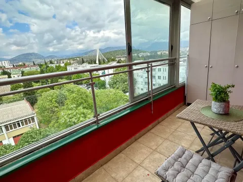 Rent, studio apartment, 37m², Preko Morače, Podgorica - image 1