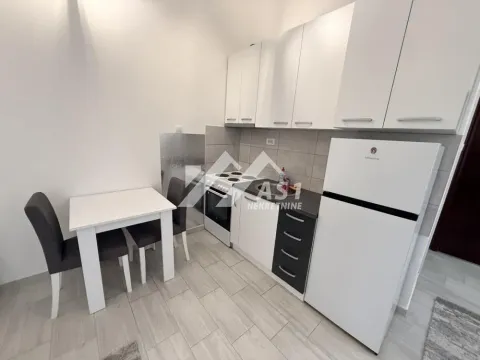 Rent, apartment, 22m², Detelinara, Novi Sad Sve Podlokacije - image 2