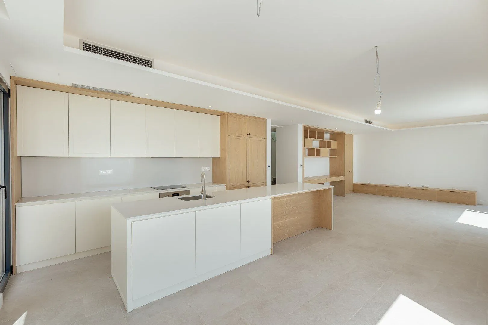 Sale, house, 250m², Blizikuće, Budva