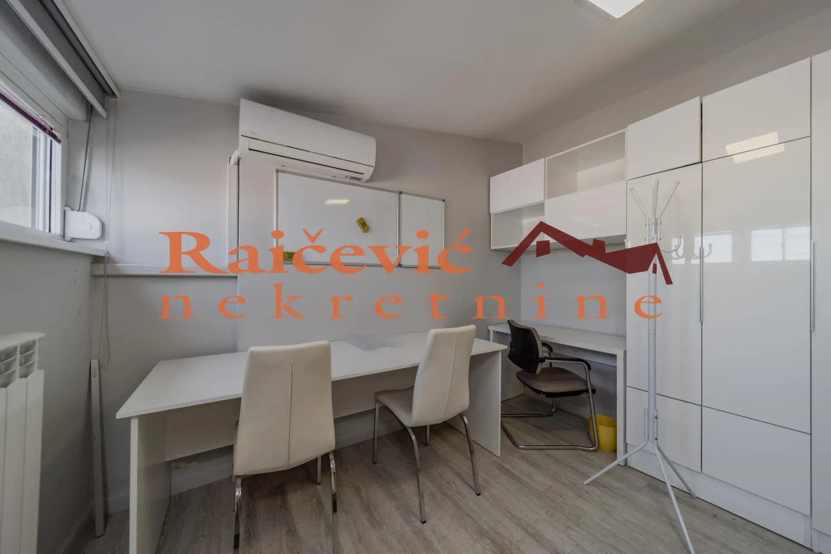 Sale, apartment, 118m², Zvezdara Sve Podlokacije, Beograd