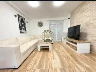 Izdavanje, kuća, 170m², Zagorič, Podgorica - image 2