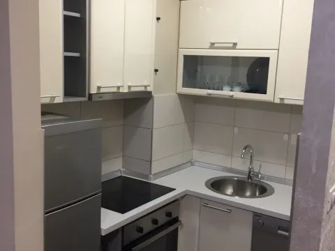 Rent, studio apartment, 31m², City Kvart, Podgorica - image 2