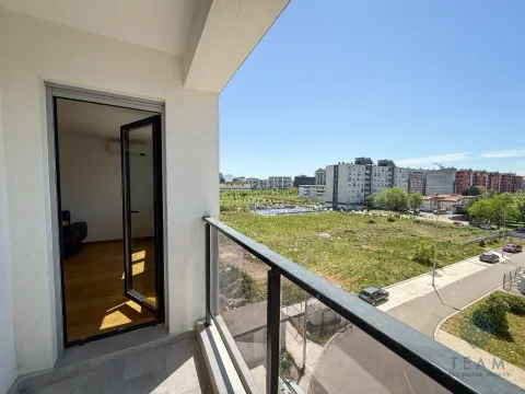 Sale, one bedroom apartment, 56m², Tološka šuma, Podgorica - image 11