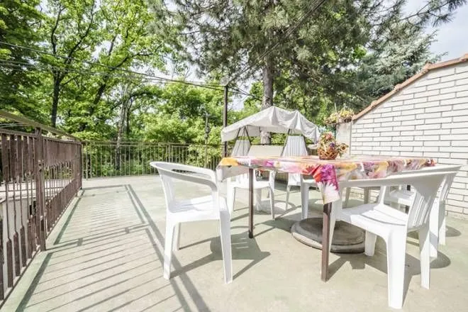 Sale, house, 275m², Zvezdarska Šuma, Zvezdara Sve Podlokacije