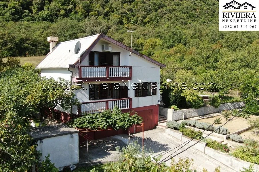 Sale, house, 180m², Sutorina, Herceg Novi