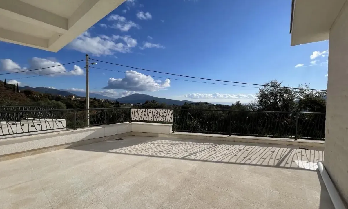 Sale, two bedroom apartment, 164m², Topla, Herceg Novi