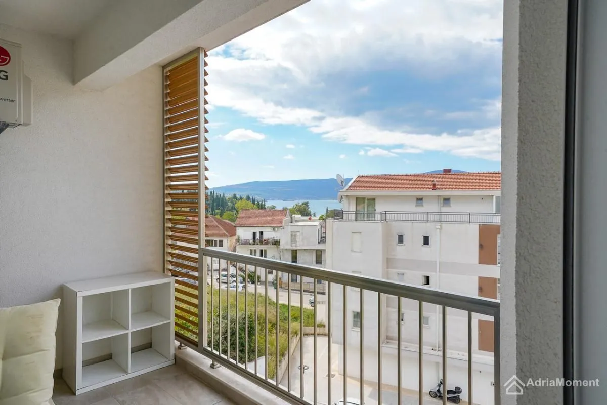 Prodaja, dvosoban stan, 122m², Marići, Tivat