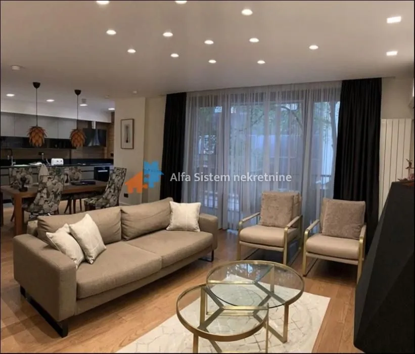 Rent, three bedroom apartment, 91m², Skadarlija, Beograd