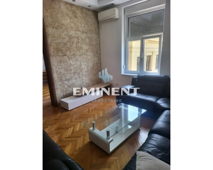 Rent, four bedroom apartment, 100m², Cvetni Trg, Vračar Sve Podlokacije