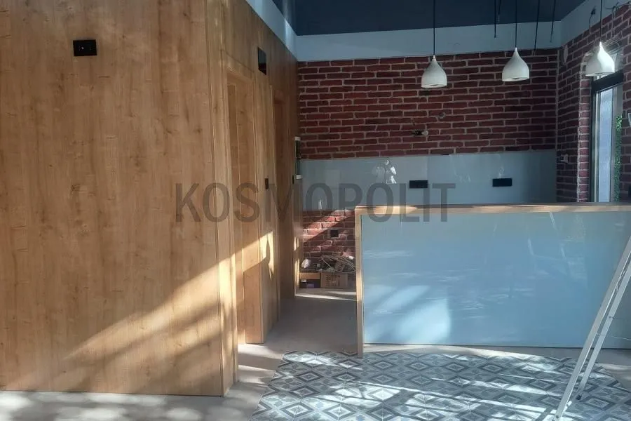 Rent, office space, 40m², Petlovo Brdo, Beograd