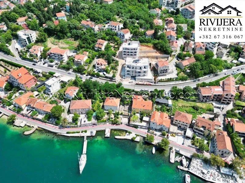 Prodaja, jednosoban stan, 49m², Dobrota, Kotor