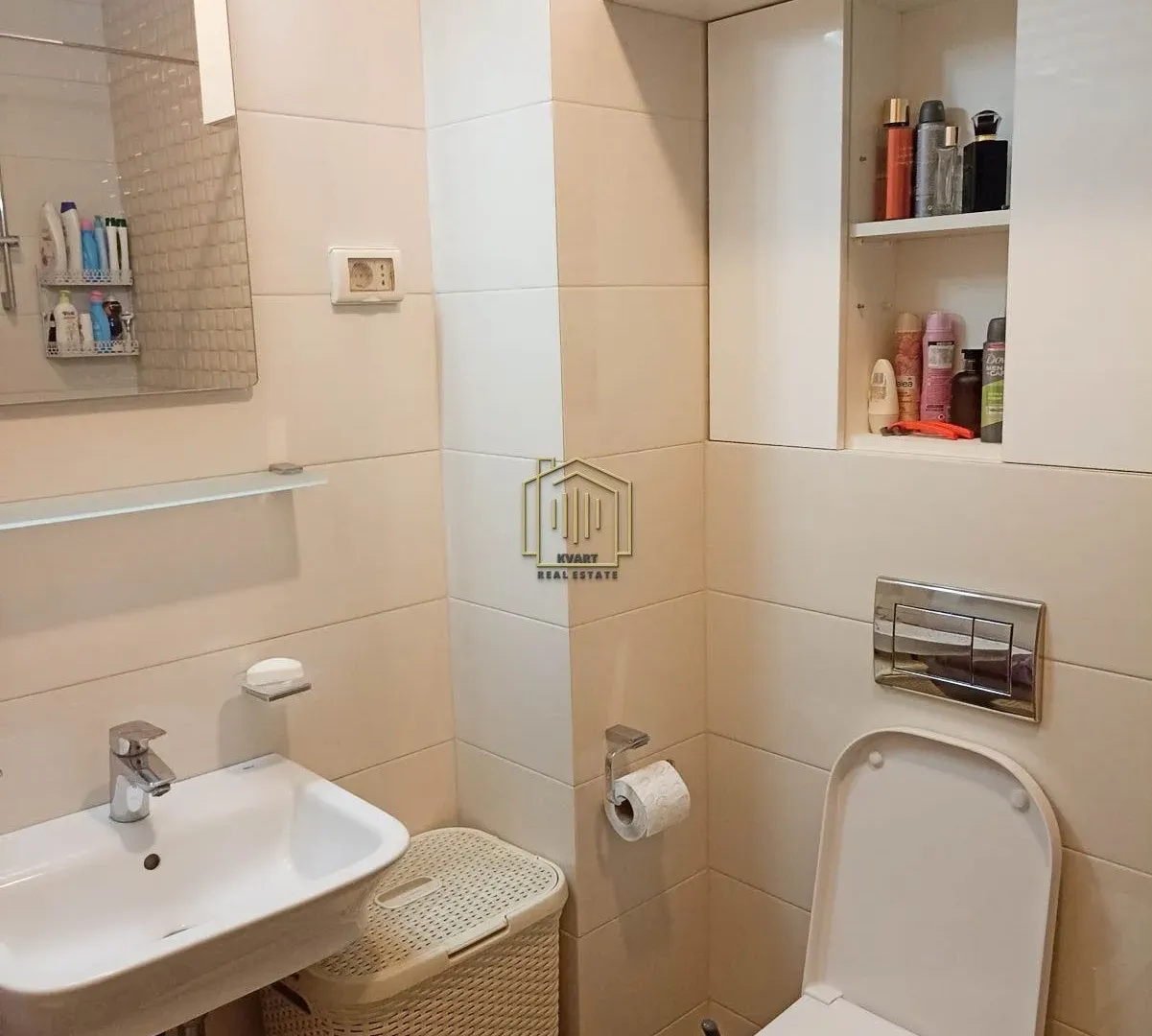 Izdavanje, jednosoban stan, 46m², City Kvart, Podgorica