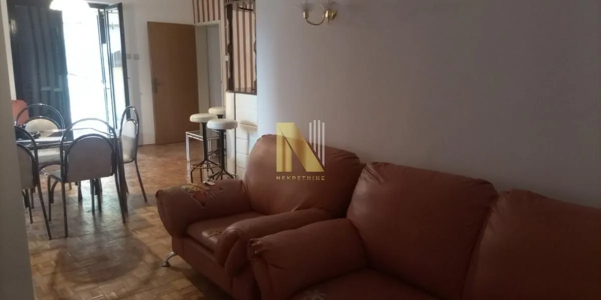 Prodaja, kuća, 366m², Sajmište, Novi Sad