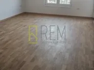 Prodaja, jednosoban stan, 45m², Stari Aerodrom, Podgorica - image 7