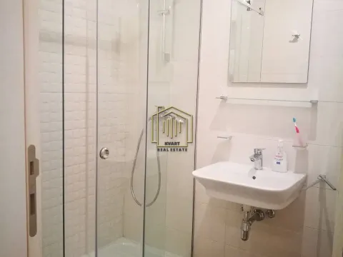 Izdavanje, jednosoban stan, 42m², Vezirov Most, Podgorica - image 4