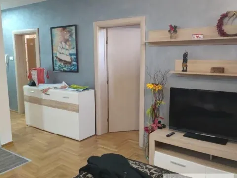 Prodaja, trosoban stan, 52m², Zemun Sve Podlokacije, Beograd - image 9