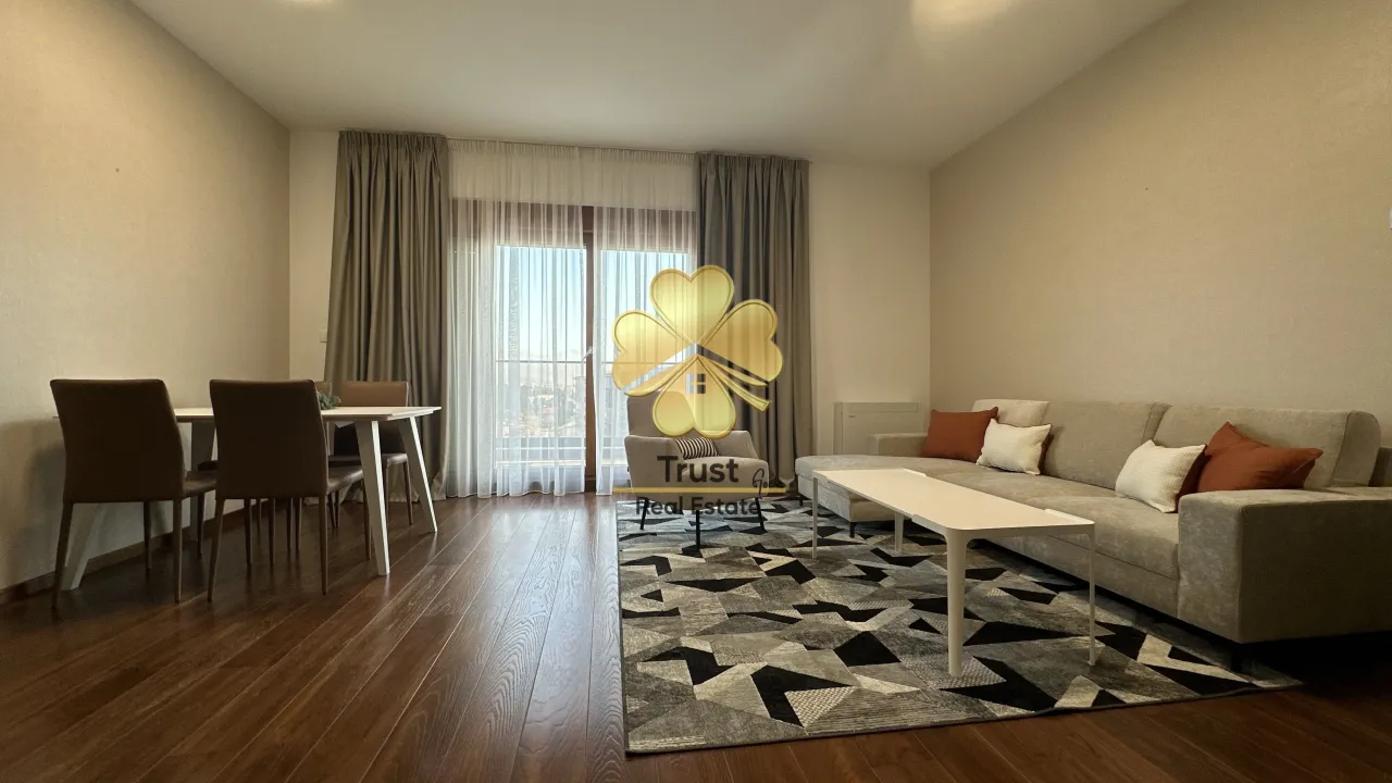 Izdavanje, četvorosoban stan, 127m², Master Kvart, Podgorica