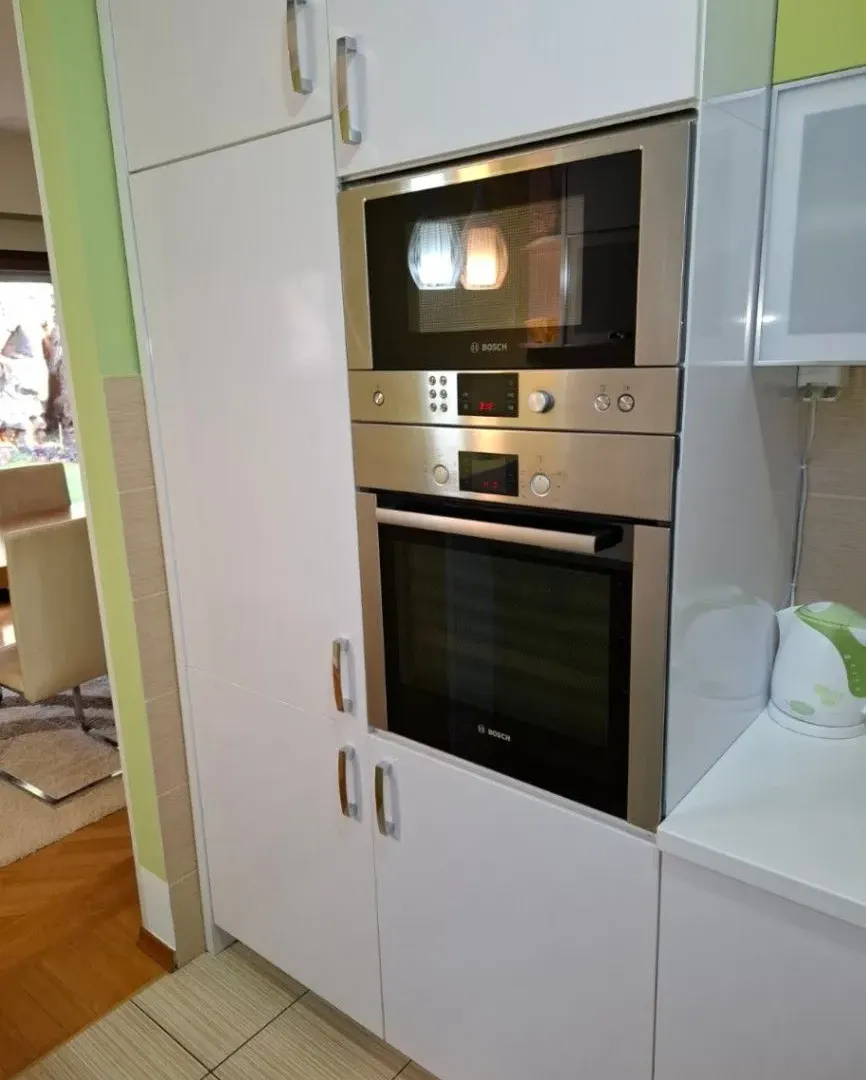 Rent, three bedroom apartment, 137m², Centar, Podgorica