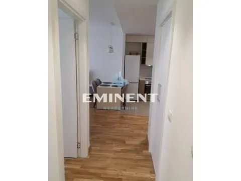 Rent, two bedroom apartment, 56m², Savski Venac, Beograd - image 8