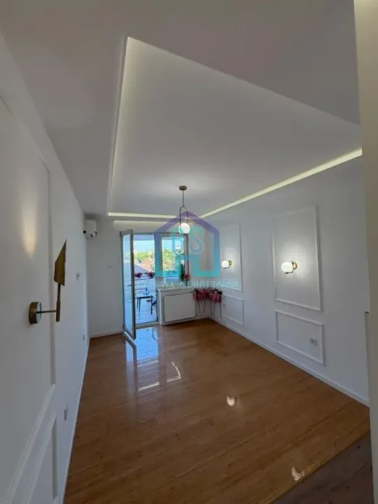 Prodaja, garsonjera, 26m², Socijalno, Novi Sad Sve Podlokacije