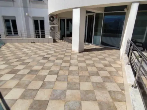 Prodaja, stan, 100m², Centar, Podgorica - image 7