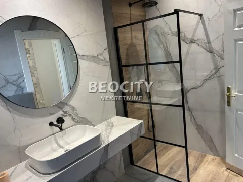 Izdavanje, trosoban stan, 90m², Centar, Novi Sad - image 8