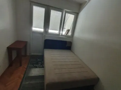 Izdavanje, dvosoban stan, 65m², Momišići, Podgorica - image 4