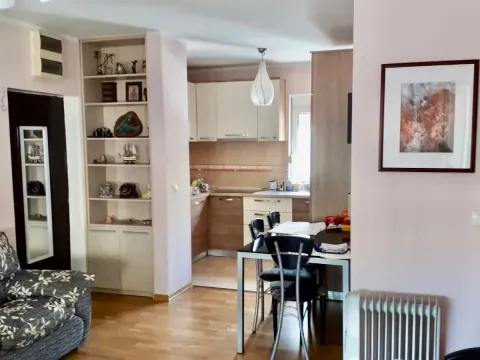 Rent, two bedroom apartment, 70m², Lazi, Budva - image 7