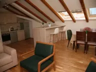 Rent, three bedroom apartment, 80m², Kalimanj, Tivat - image 9