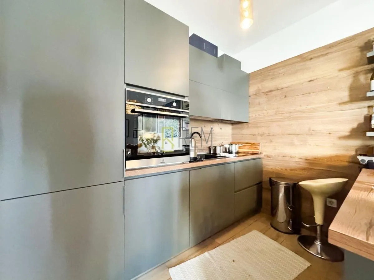 Prodaja, dvosoban stan, 63m², Podgorica, Crna Gora