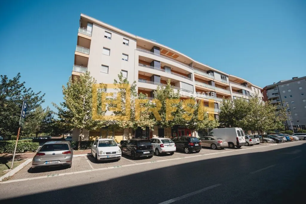 Prodaja, jednosoban stan, 51m², City Kvart, Podgorica
