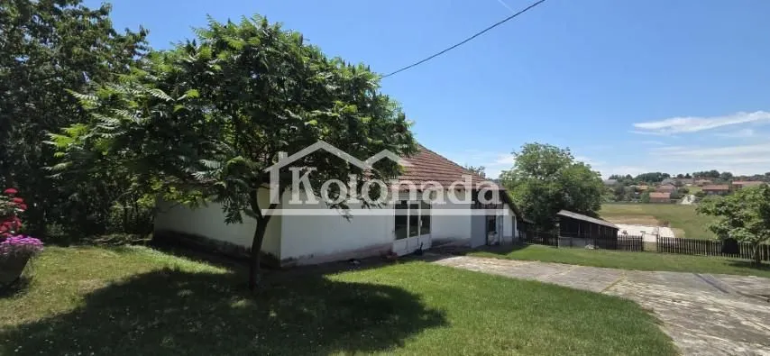 Sale, house, 310m², Sopot, Beograd