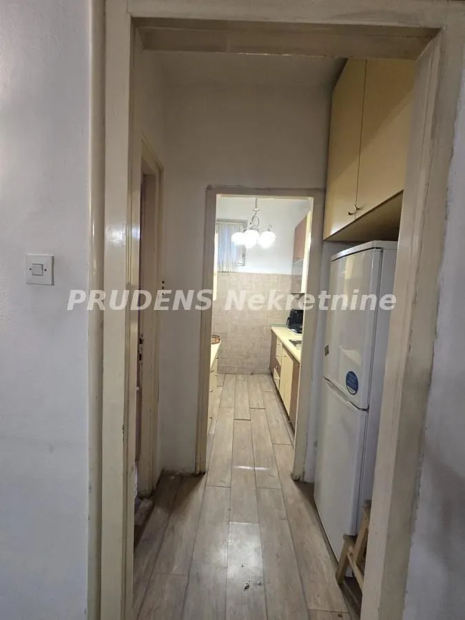Prodaja, dvosoban stan, 65m², Stari Grad, Beograd