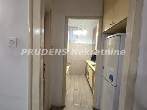 Sale, two bedroom apartment, 65m², Stari Grad, Beograd - image 5