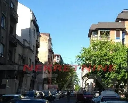 Sale, four bedroom apartment, 122m², Kalenić Pijaca, Vračar Sve Podlokacije