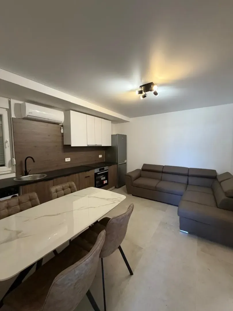Rent, one bedroom apartment, 45m², Bogišići, Tivat