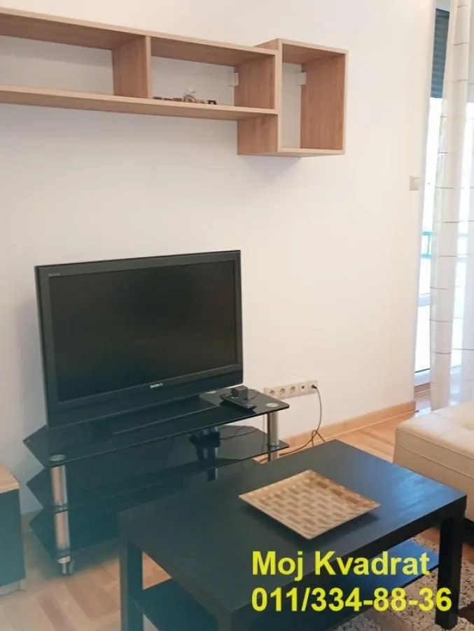 Rent, two bedroom apartment, 55m², Vračar Sve Podlokacije, Beograd