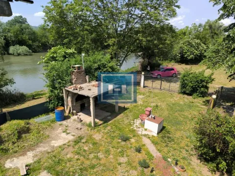 Prodaja, kuća, 100m², Tonja, Ćuprija - image 9