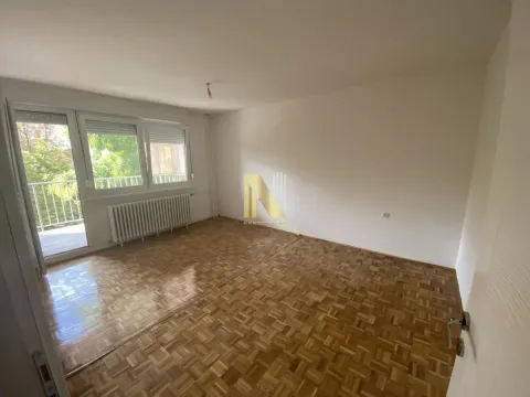 Sale, two bedroom apartment, 64m², Avijatičarsko naselje, Novi Sad Sve Podlokacije - image 1