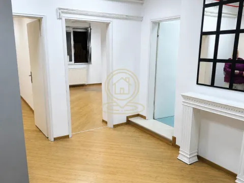 Izdavanje, poslovni prostor, 58m², Vračar Sve Podlokacije, Beograd - image 5