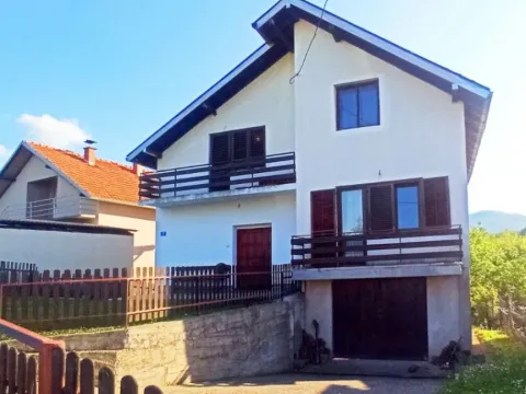 Prodaja, kuća, 283m2, Loznica Prodaja, kuća, 283m2, Loznica