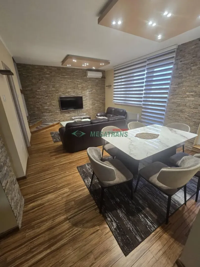 Rent, four bedroom apartment, 105m², Novi Sad Sve Podlokacije, Novi Sad