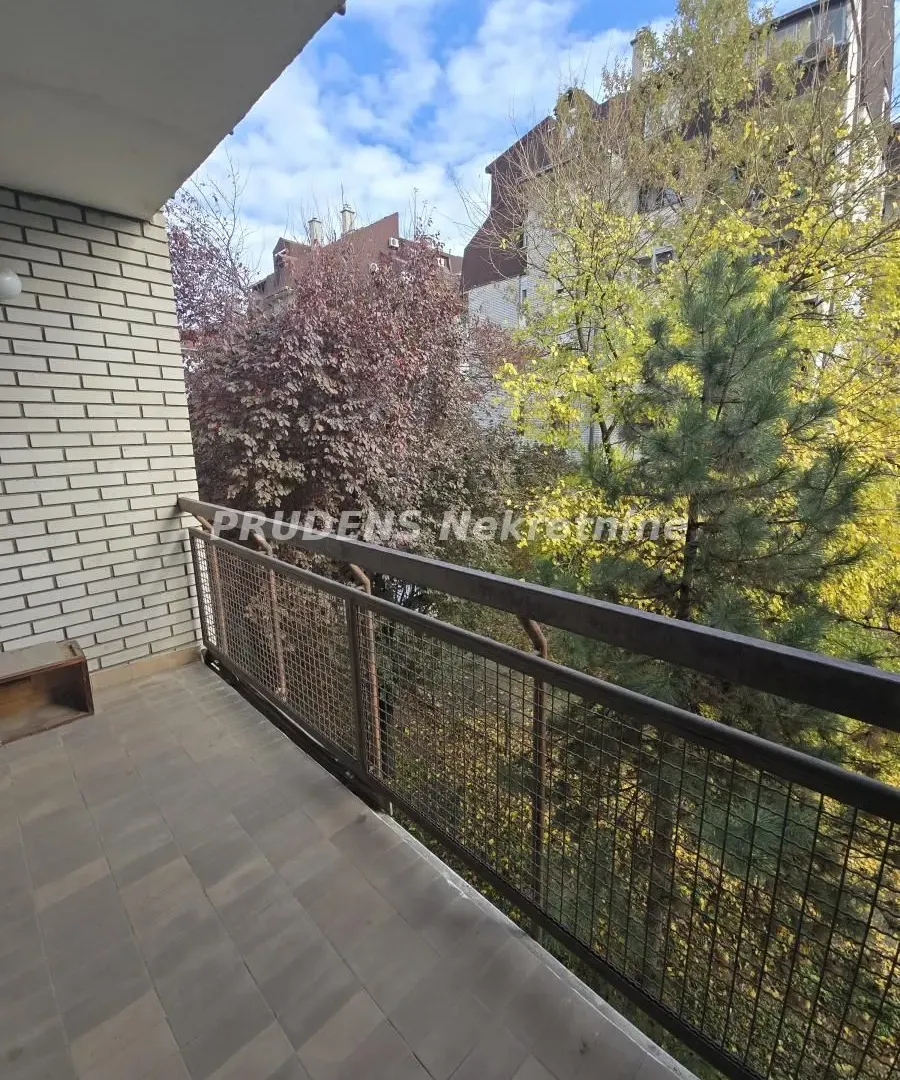Sale, three bedroom apartment, 84m², Filmski Grad, Beograd