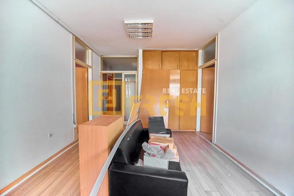 Rent, office space, 228m², Preko Morače, Podgorica